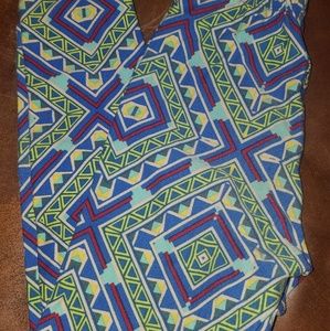 LuLaRoe Kids leggings (S/M)
